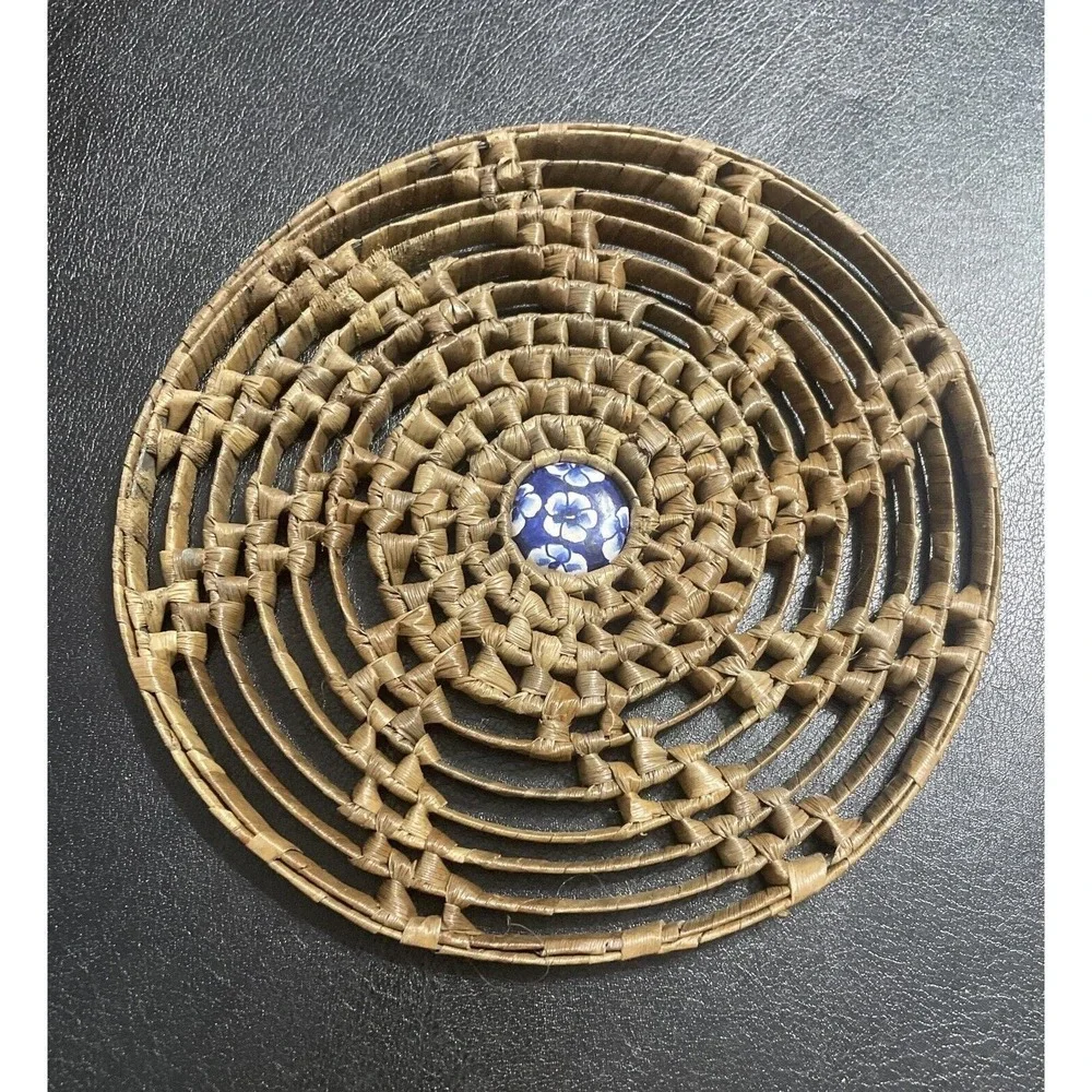 Vtg 1 Woven Wicker Basket 3 Rattan Raffia Trivet‎ Hot Pads Pot Holder Boho Decor